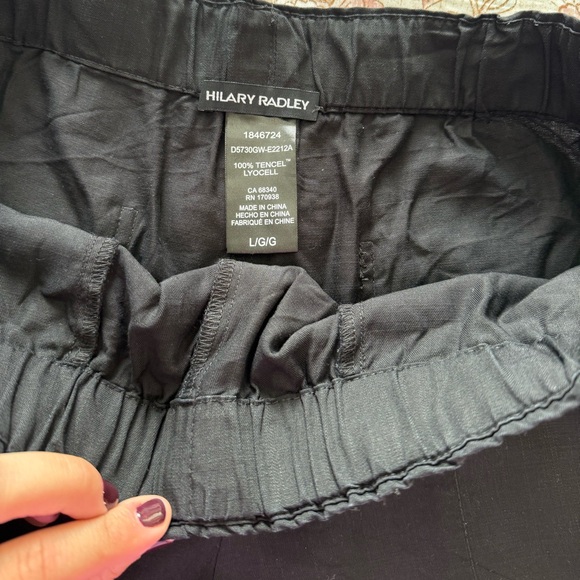 BLACK SHORTS - Picture 4 of 5